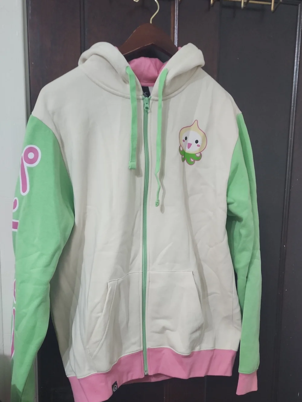 Overwatch Pachimari Hoodie